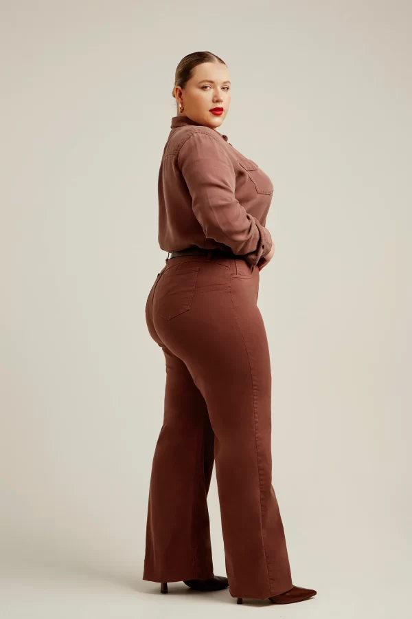 Calça Jeans Modeladora Wide Leg Coffee Cós Super Alto - Image 4