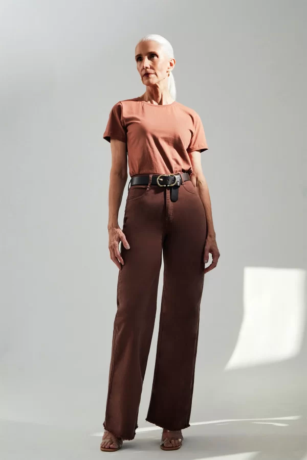 Calça Jeans Modeladora Wide Leg Coffee Cós Super Alto - Image 5